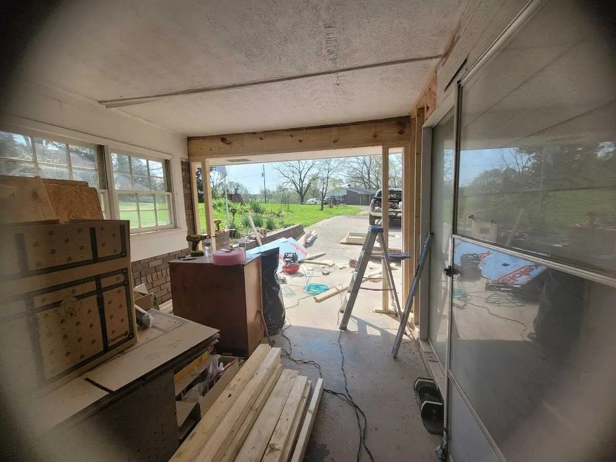 Air movers and dehumidifier for Water Mitigation Services in Elon